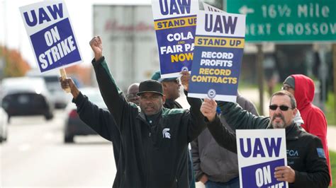 AP Sources: United Auto Workers and Stellantis reach tentative contract deal that follows model set by Ford